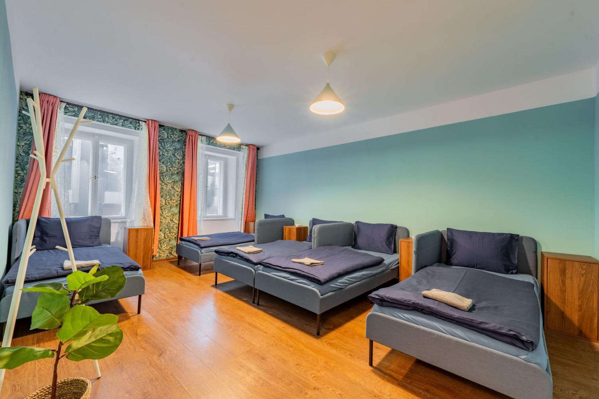Stellar Female Hostel Prag Dış mekan fotoğraf
